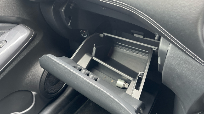 Nissan Juke 1.0 DiG-T 114 Tekna 5dr DCT Petrol Hatchback